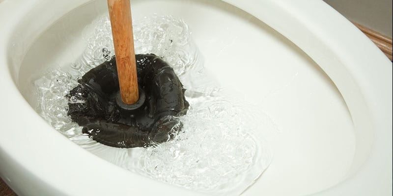 three common toilet issues